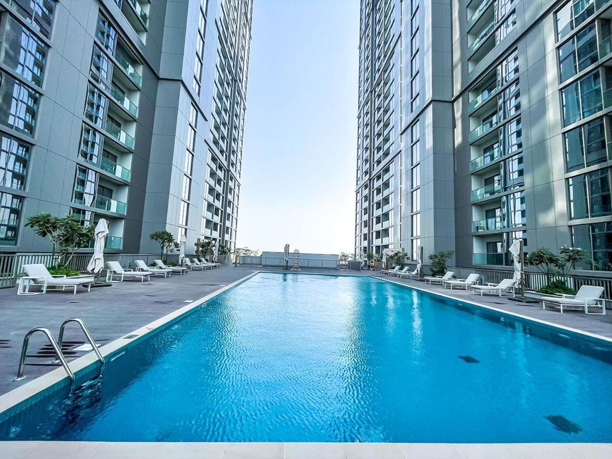 Stay By Latinem Luxury 2Br Holiday Home Cv B609 Near Burj Khalifa Дубай Екстериор снимка